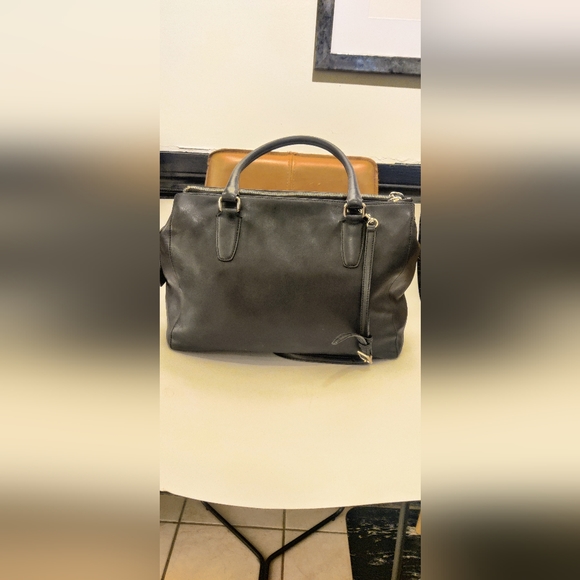 Coach Large Bag - Picture 4 of 6